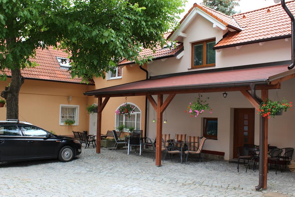 Penzion Vion Pilsen Exterior photo